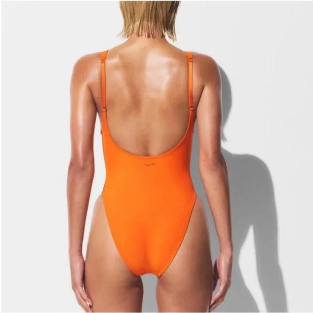 Skims *NWT Signature Swim Scoop Neck One Piece | XS